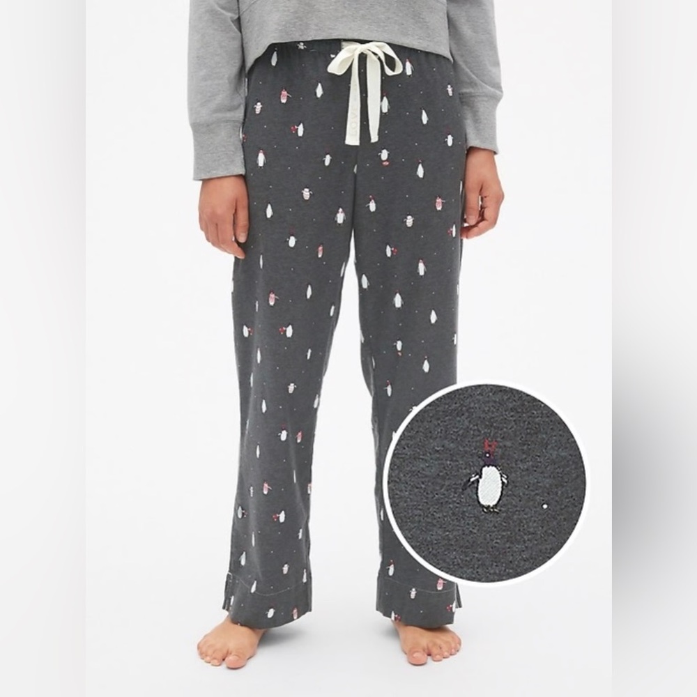 GAP Gray Pajama Pants with Penguin Print